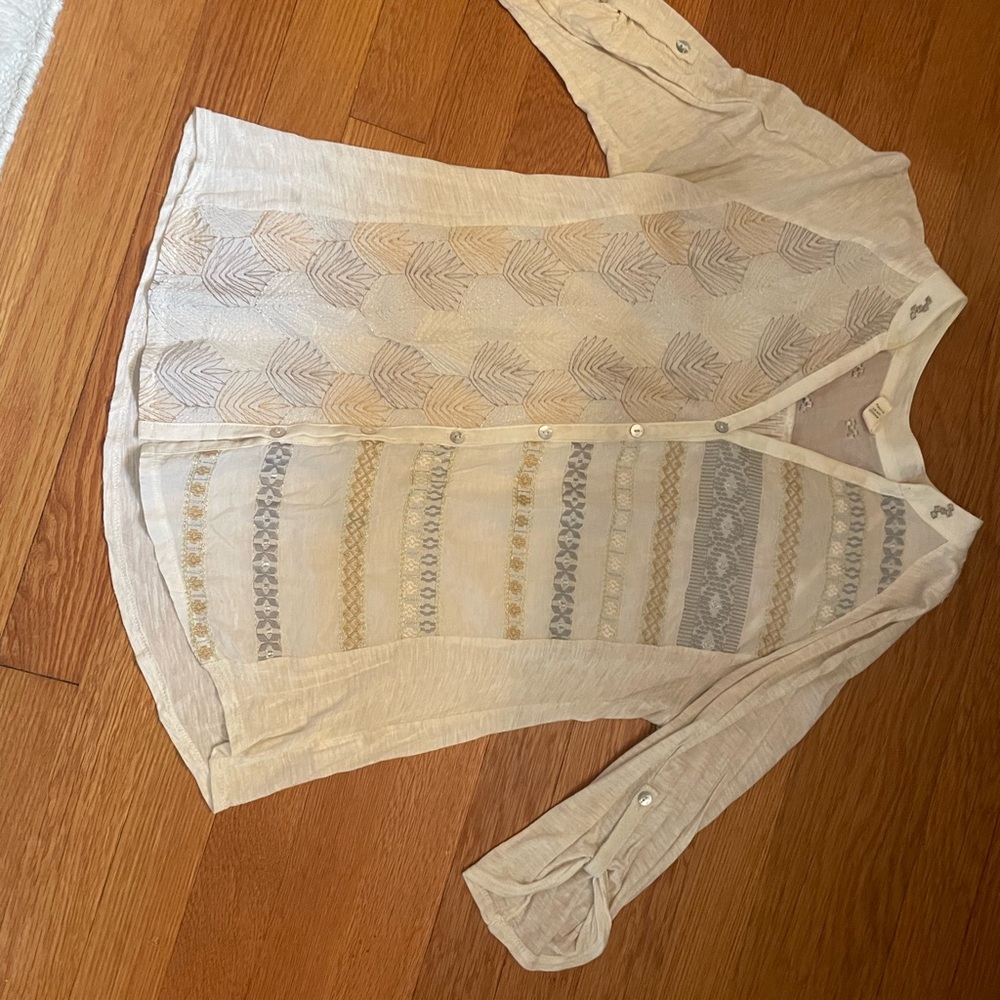 Women's Beige Patterned Top